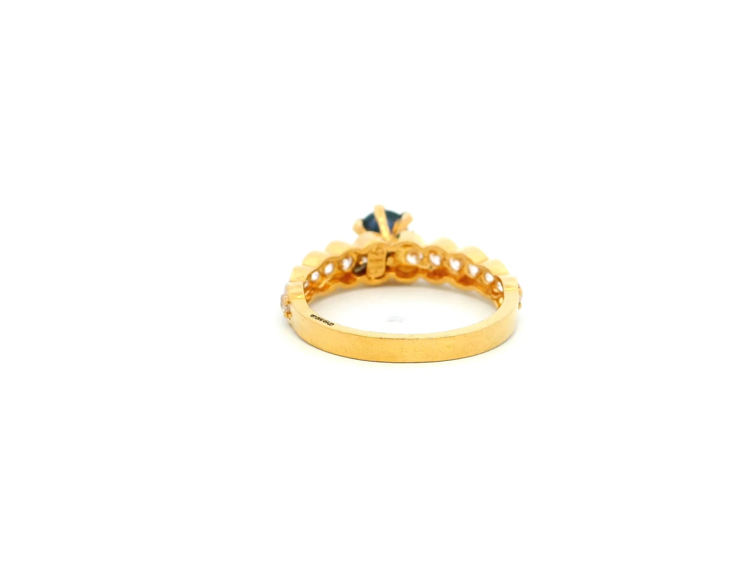 22ct Gold Ladies Ring With Blue And White Cubic Zirconia Stones – Elegant & Glamorous Jewellery | Size J½ 3 22ct Gold Ladies Ring With Blue And White Cubic Zirconia Stones – Elegant & Glamorous Jewellery | Size J½ - Image 3