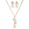 18ct Yellow Gold Floral Design Set With Cubic Zirconia Stones (Pendant + Chain + Stud Earrings)