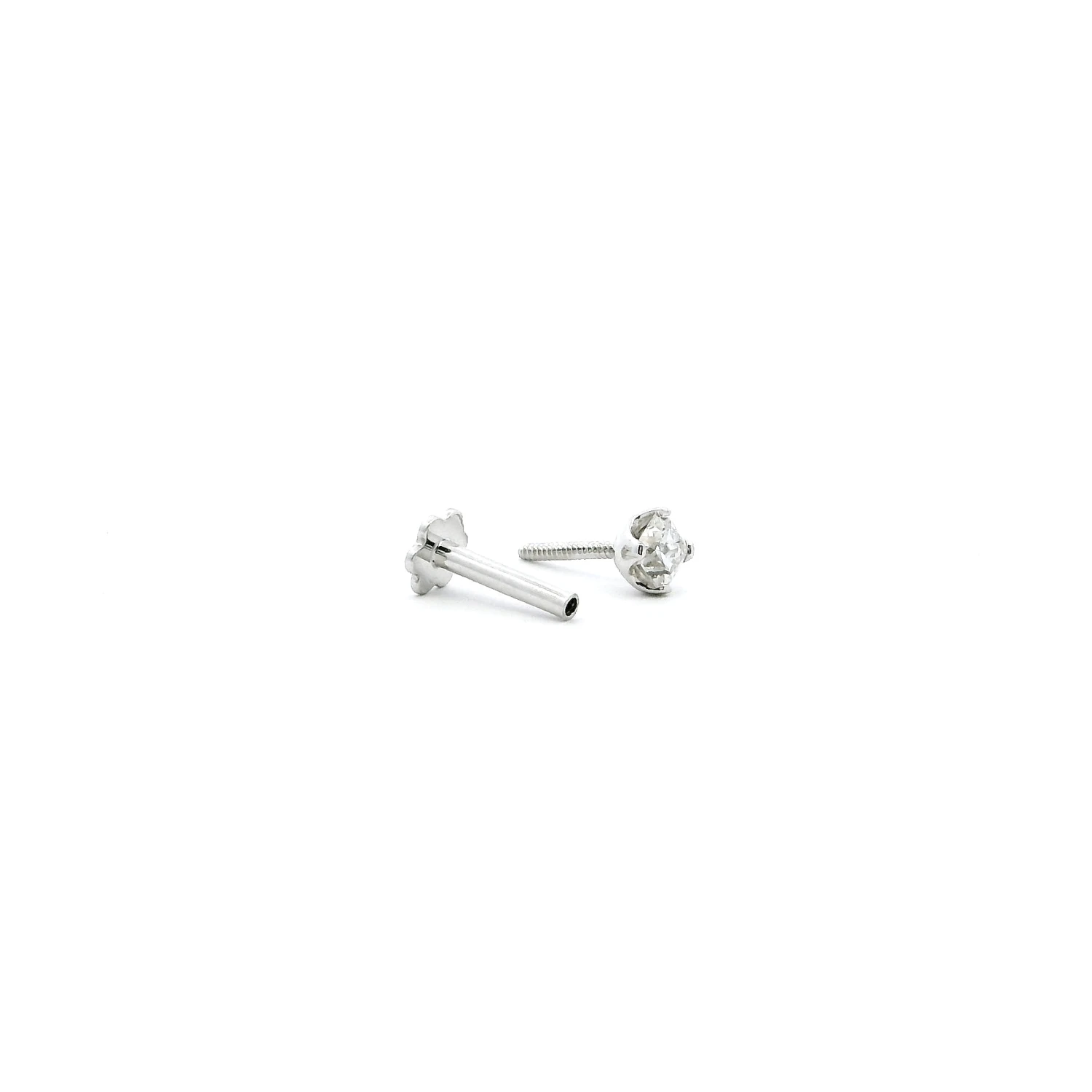 18ct White Gold Princess-Shaped Diamond Screw Back Nose Stud 3 18ct White Gold Princess-Shaped Diamond Screw Back Nose Stud - Image 3