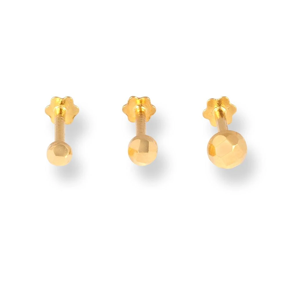 18ct Yellow Gold Screw Back Nose Stud With A Faceted Finish. 1 18ct Yellow Gold Screw Back Nose Stud With A Faceted Finish.