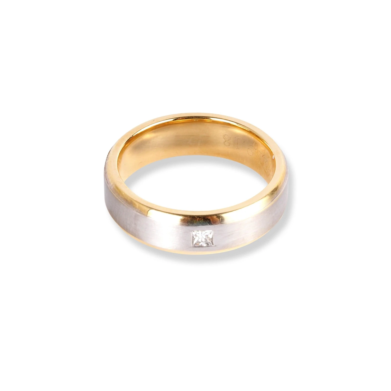 18ct White & Yellow Gold Wedding Band With Satin Finish & Polished Grooved Edges LR-6657 2 18ct White & Yellow Gold Wedding Band With Satin Finish & Polished Grooved Edges LR-6657 - Image 2