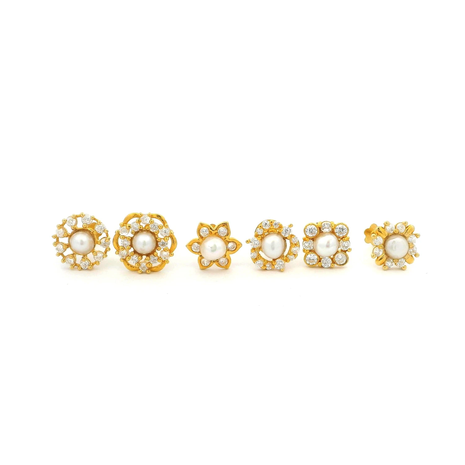 18ct Yellow Gold Screw Back Nose Stud With CZ & Cultured Pearl – Elegant & Secure Fit