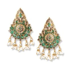 22ct Gold Set With Green Cubic Zirconia Stones & Cultured Pearls (Pendant + Chain + Earrings) (19.8g) 5 22ct Gold Set With Green Cubic Zirconia Stones & Cultured Pearls (Pendant + Chain + Earrings) (19.8g) -Shiny Jewelry Hub 22ct gold set with green cubic zirconia stones and cultured pearls pendant chain earrings 19.8g3