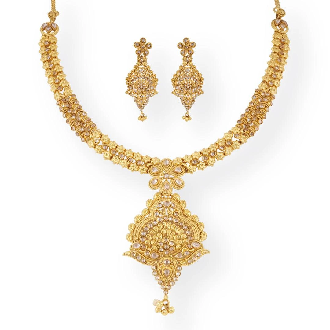 22ct Gold Antique-Style Bridal Necklace & Earrings Set With Intricate Filigree 1 22ct Gold Antique-Style Bridal Necklace & Earrings Set With Intricate Filigree