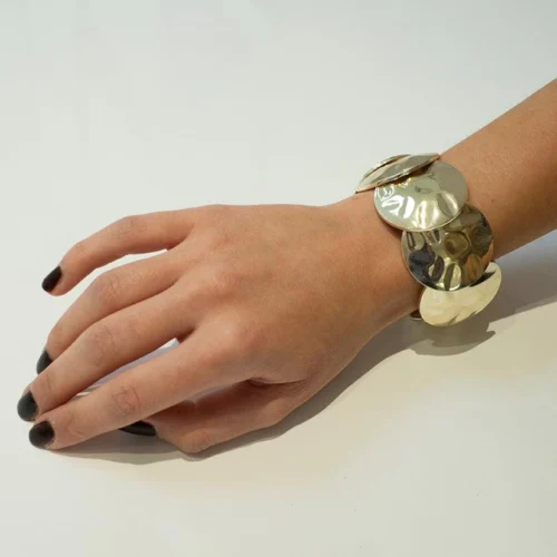 9ct Gold Plated Disc Fashion Bangle -Shiny Jewelry Hub 9ct Gold Plated Disc Fashion Bangle 2