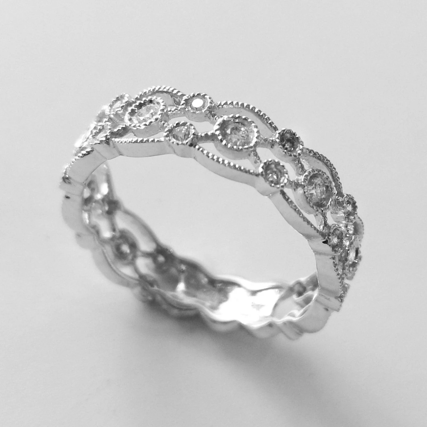 18ct White Gold Diamond Eternity Ring AR36386 2 18ct White Gold Diamond Eternity Ring AR36386 - Image 2