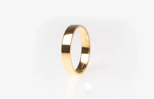 47 18ct Yellow Gold Flat Shape Wedding Band GR-7817