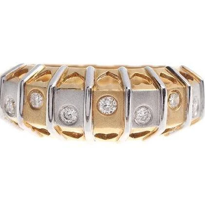18ct Two Tone Gold Diamond Dress Ring LR-1856 2 18ct Two Tone Gold Diamond Dress Ring LR-1856 - Image 2