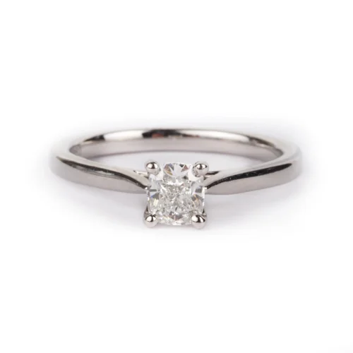 Platinum Solitaire Diamond Ring LR-2328