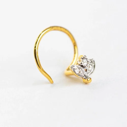 18ct Gold Diamond Cluster Wire Back Nose Stud. 10 18ct Gold Diamond Cluster Wire Back Nose Stud. -Shiny Jewelry Hub MCS2798 Y wire A diamond cluster nose stud wire coil back 18ct yellow gold square right