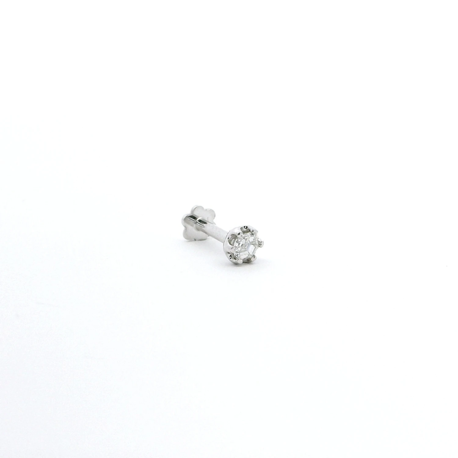 18ct White Gold Hexagon-Shaped Diamond Screw Back Nose Stud 2 18ct White Gold Hexagon-Shaped Diamond Screw Back Nose Stud - Image 2