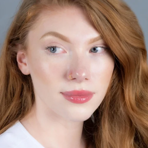 18ct Yellow Gold Nose Ring With Ball Closure. 7 18ct Yellow Gold Nose Ring With Ball Closure. -Shiny Jewelry Hub NR 7578NR 757818ct Yellow Gold Nose Ring with ball and plain finish 2 scaled