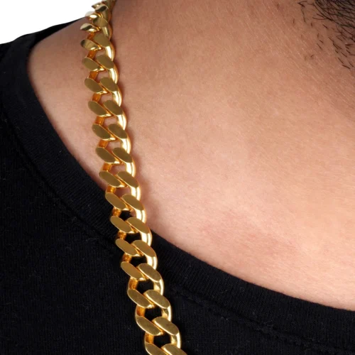 22ct Yellow Gold Curb Link Chain - Timeless Elegance -Shiny Jewelry Hub P8090181 scaled