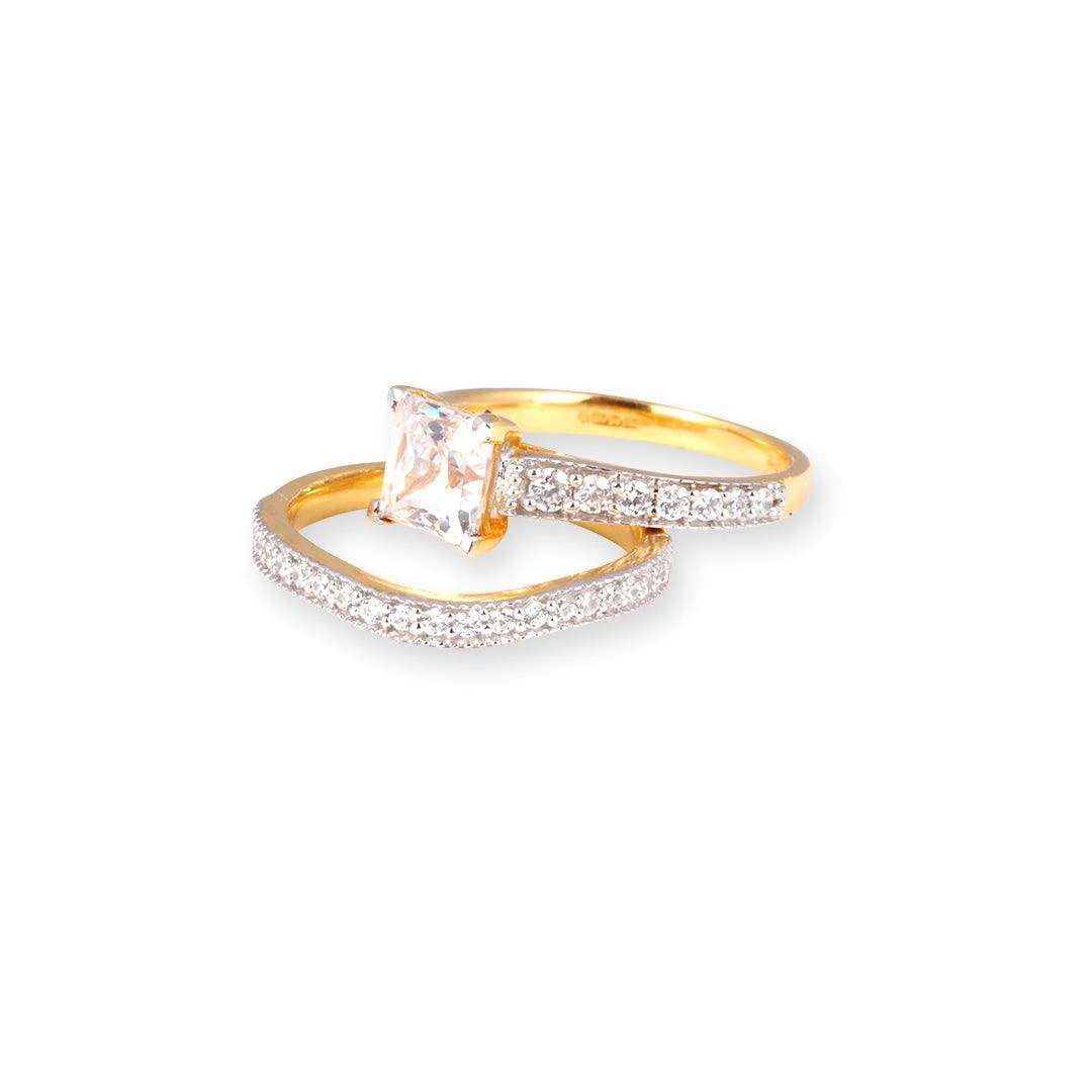 22ct Gold Princess Cut Swarovski Zirconia Engagement Ring & Wedding Band Suite LR19055 2 22ct Gold Princess Cut Swarovski Zirconia Engagement Ring & Wedding Band Suite LR19055 - Image 2