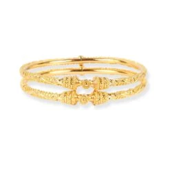 Pair Of 22ct Gold Openable Bangles With Filigree Design - Elegant 22ct Bangles