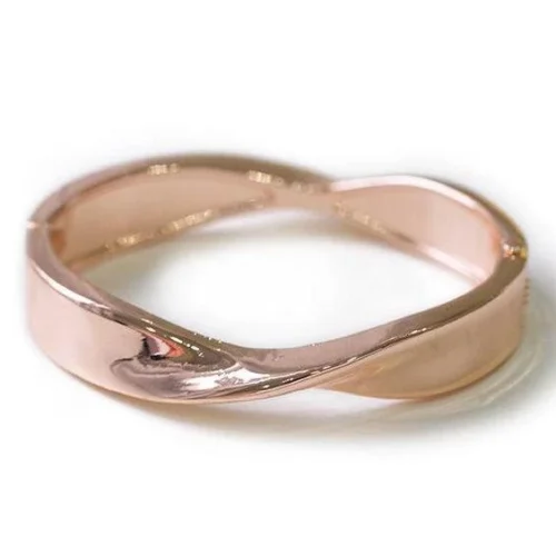 Rose Gold Plated Openable Twisted Design Fashion Bangle
